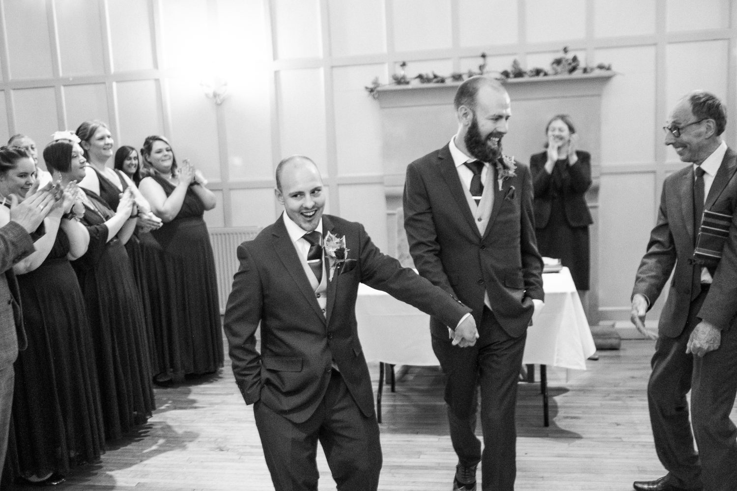 Martin & Brett SL-027 svg+xml;charset=utf