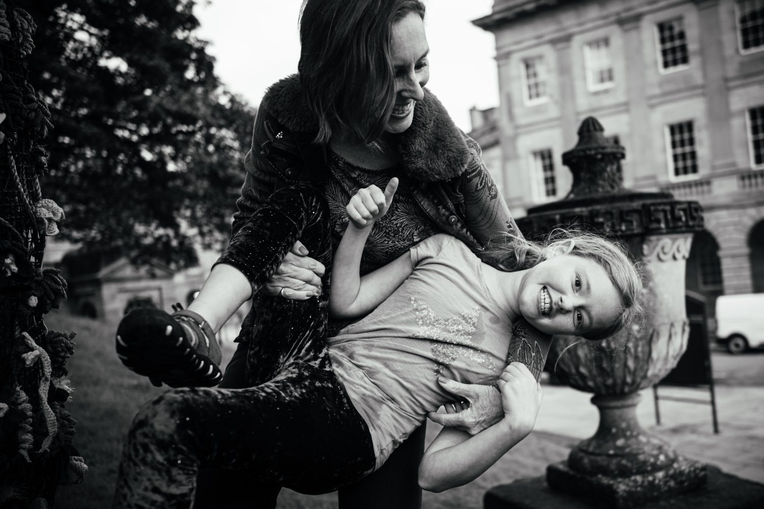 Buxton Pavilion Gardens Family Photography - 0051 svg+xml;charset=utf