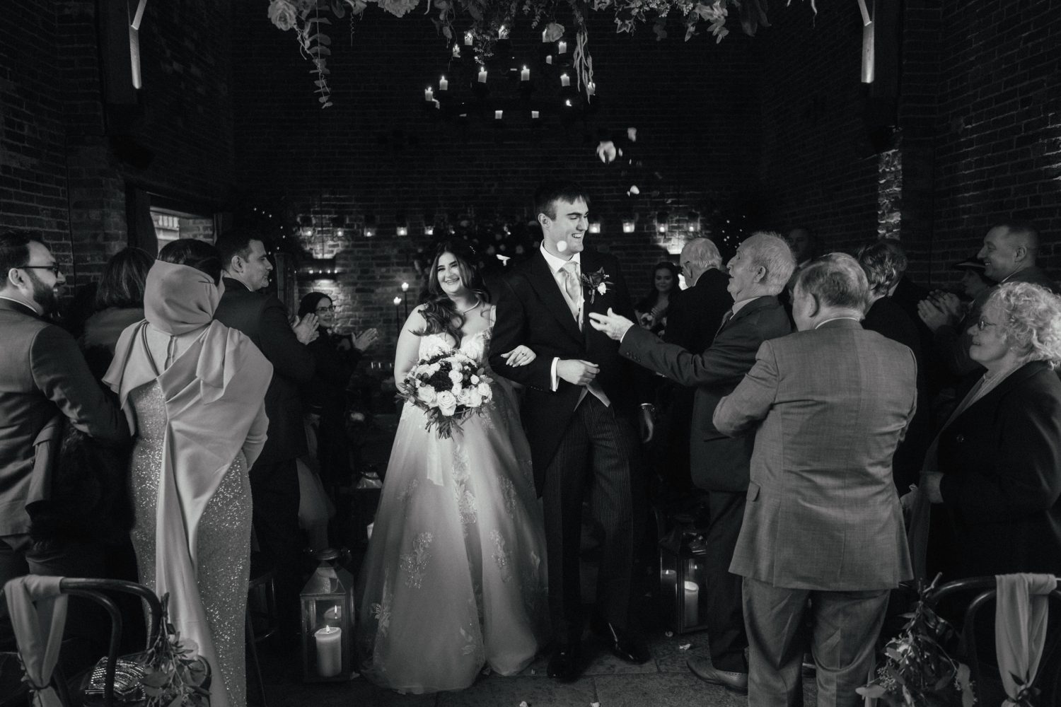 Noor & Thomas Slides-018 svg+xml;charset=utf