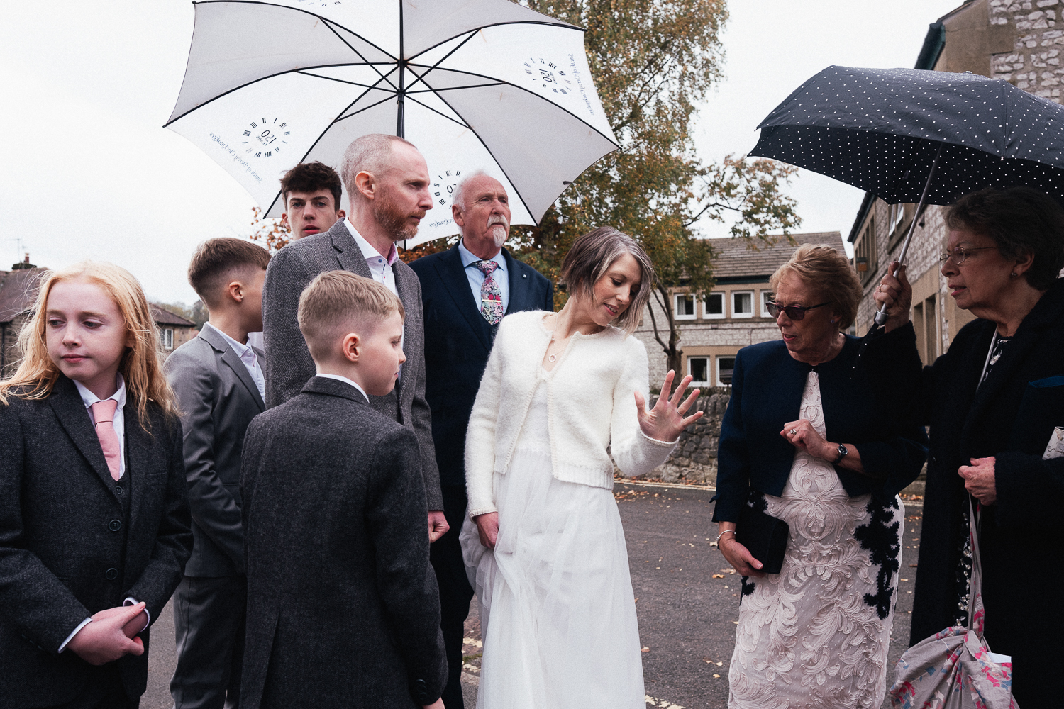 Bakewell Town Hall Micro Wedding-022 svg+xml;charset=utf