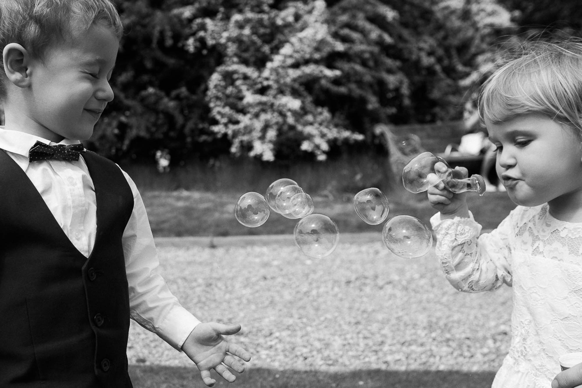 Carriage Hall Wedding Photographer-037 svg+xml;charset=utf