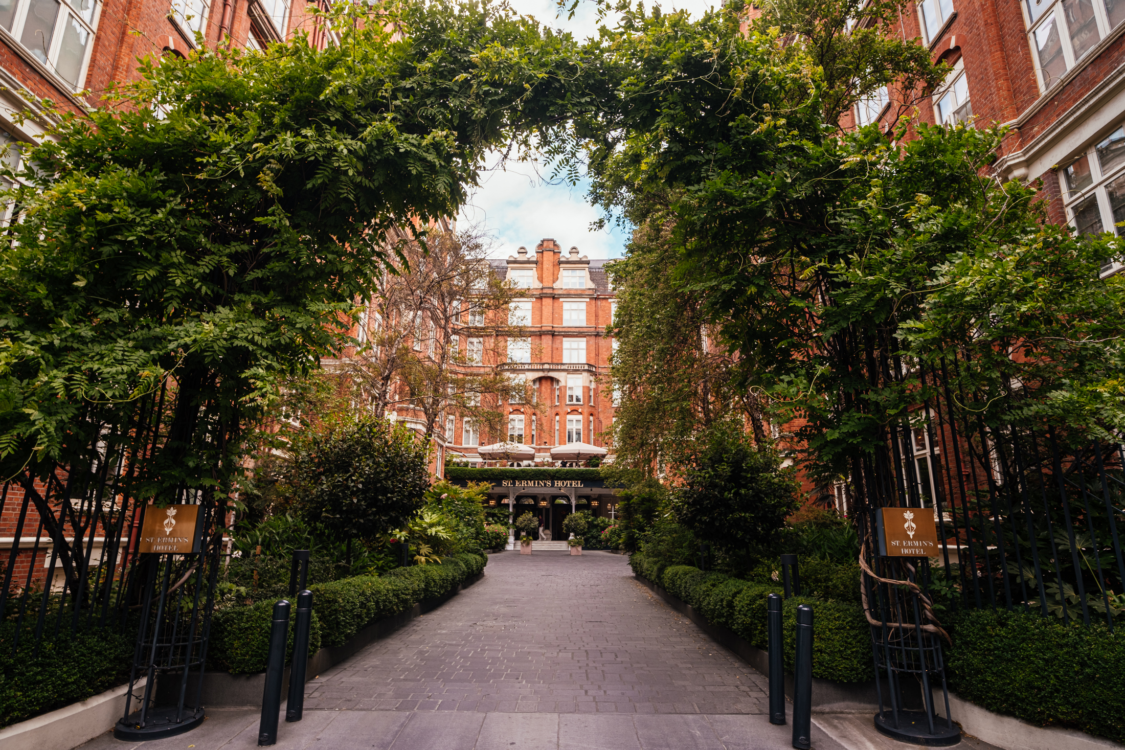 St Ermin's Hotel Courtyard