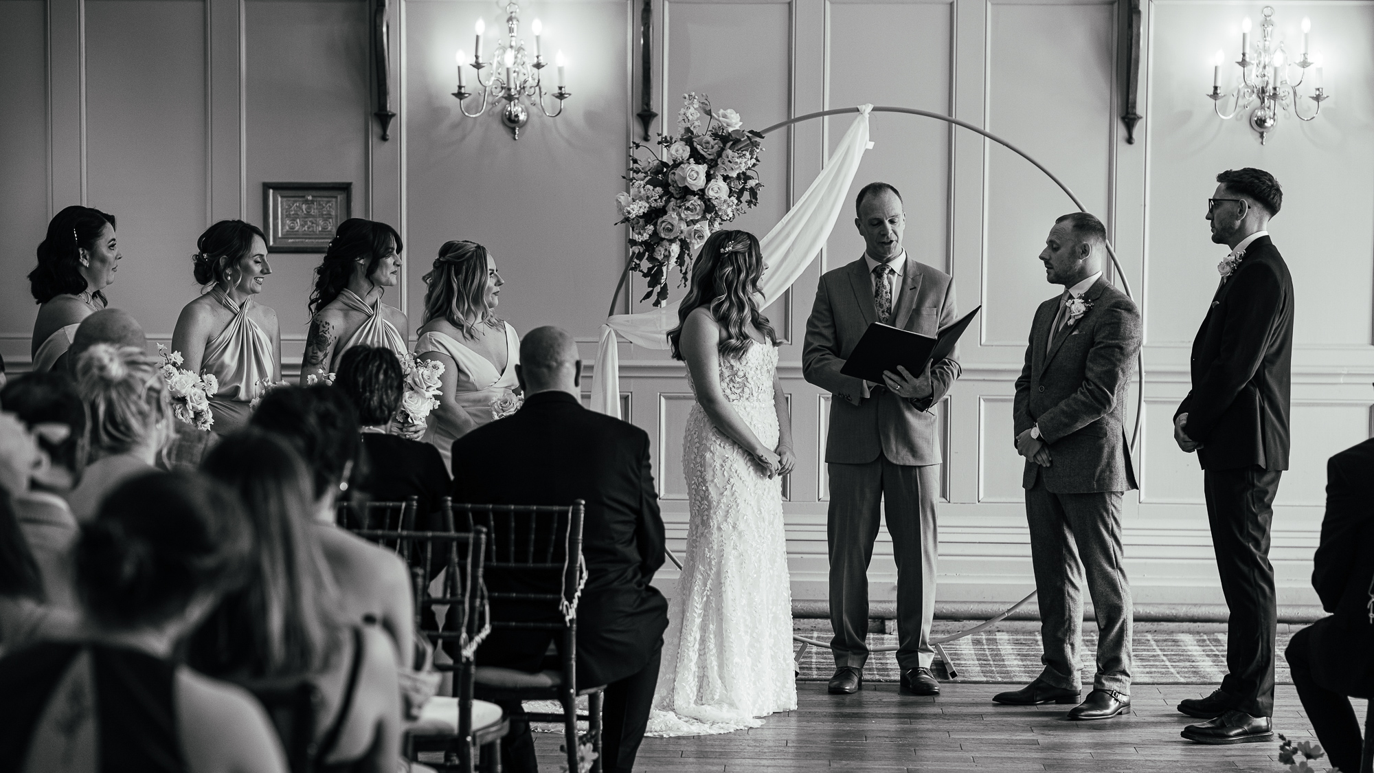 Best Wedding Photography 2024-028 svg+xml;charset=utf