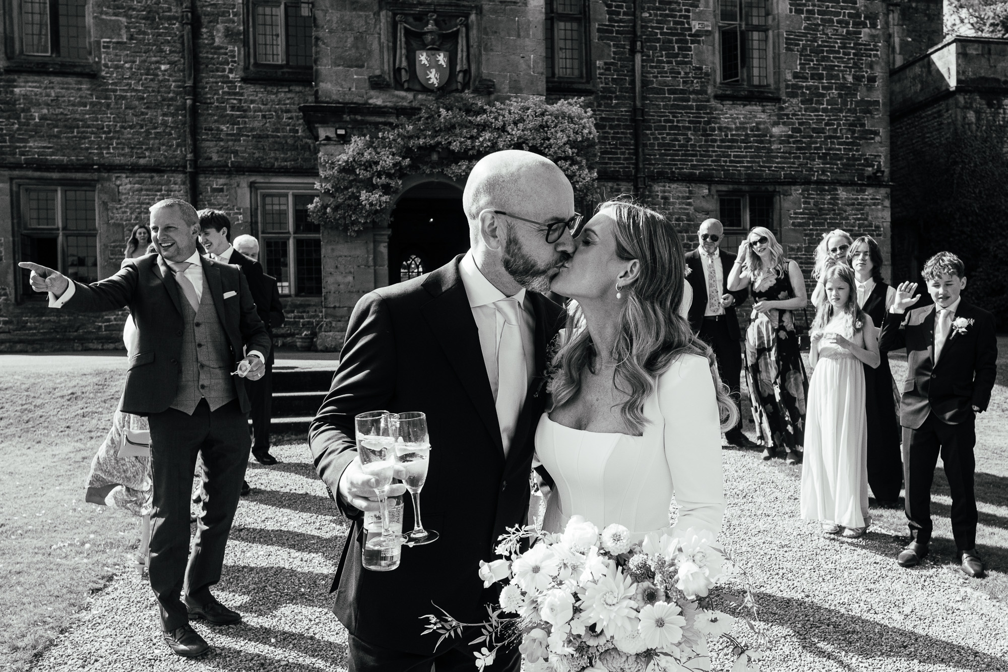 Best Wedding Photography 2024-050 svg+xml;charset=utf