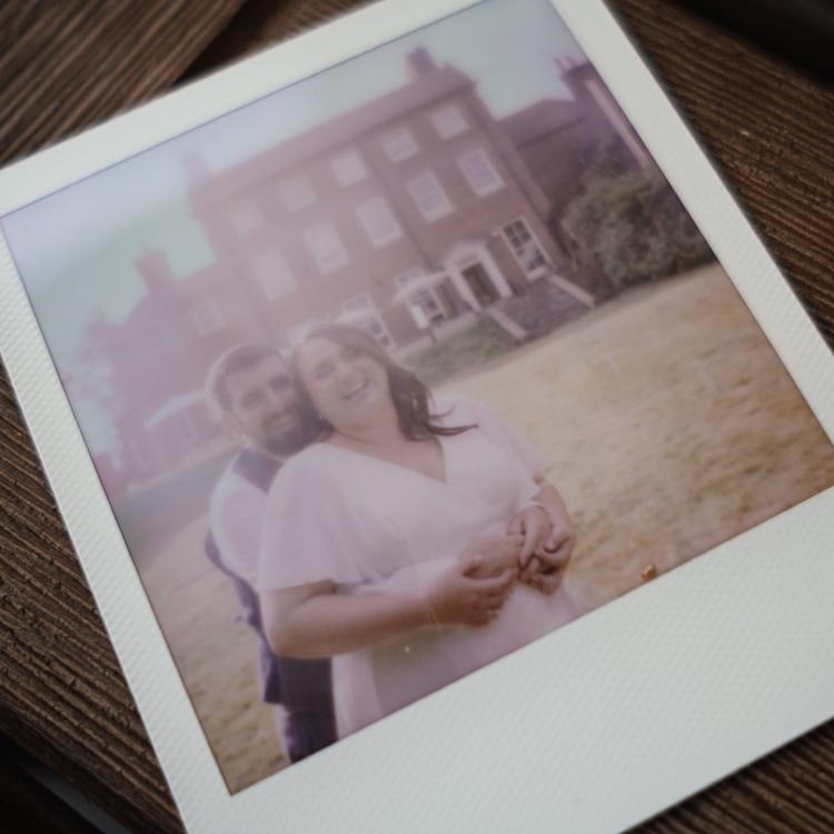 polaroid-wedding-portrait.jpg svg+xml;charset=utf