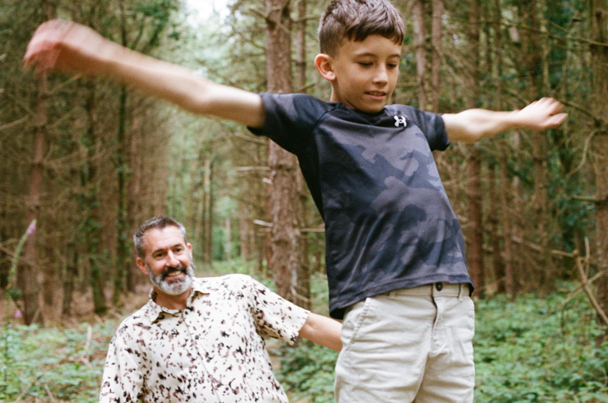 Ed Godden Family Shoot-022 svg+xml;charset=utf