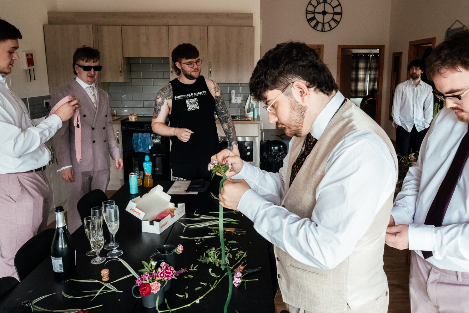 How to Shoot Multilayered Documentary Wedding Photos 8 Multilayered Documentary Wedding Photography